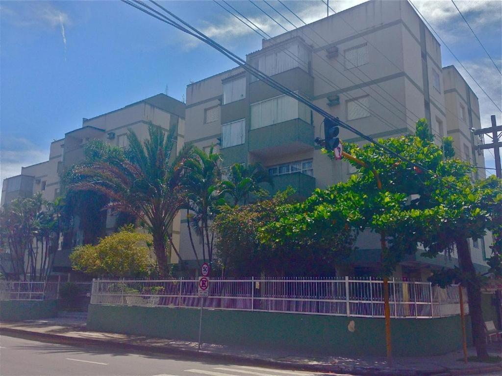 Guaruja Residencial Pernambuco Apartment Exterior photo